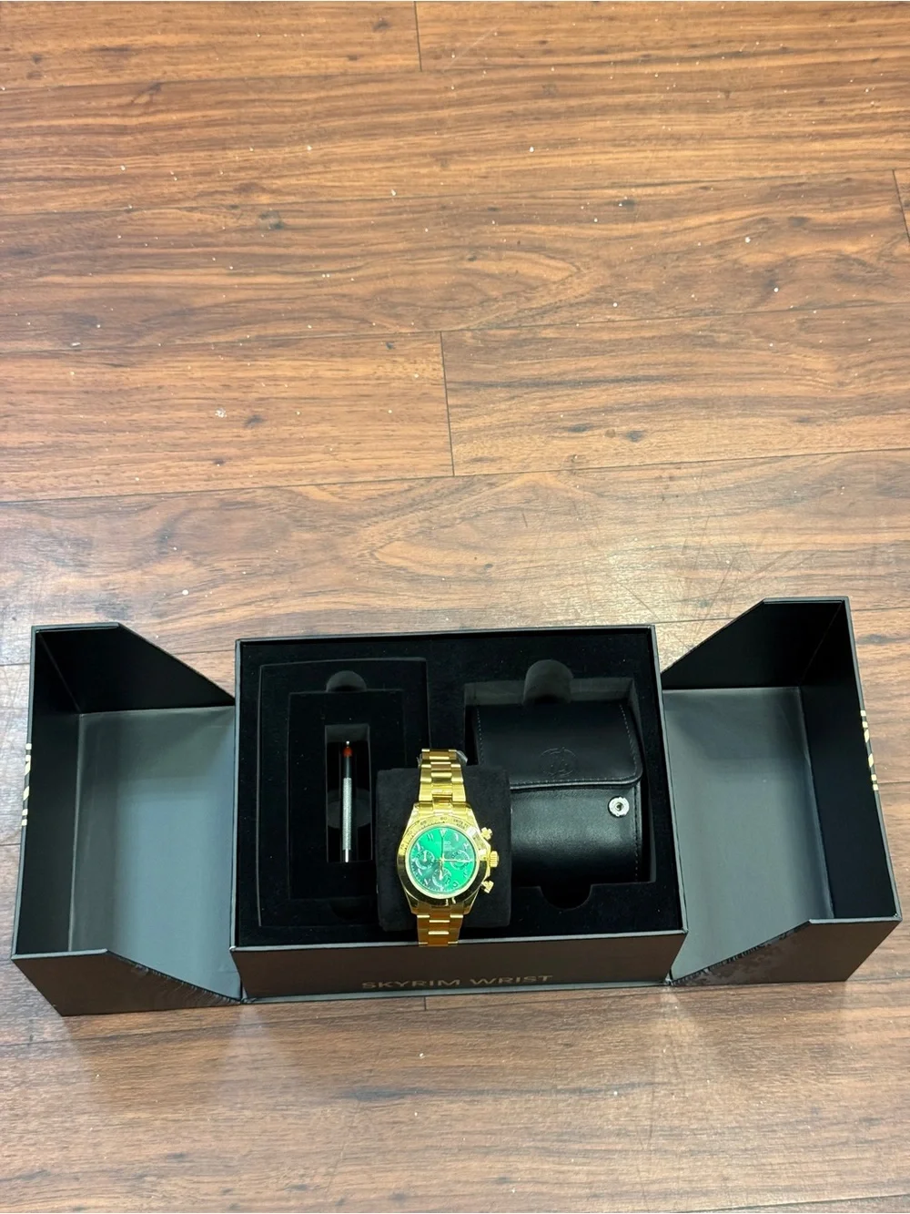Seiko mod Gold Bracelet Chronograph with Green Dial Arabic Mens watch